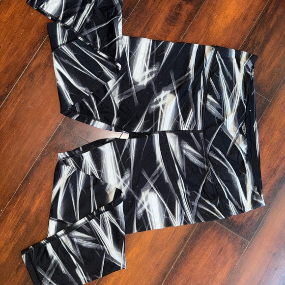 Victoria's Secret Pants - Victoria's Secret Black and White Kids Leggings